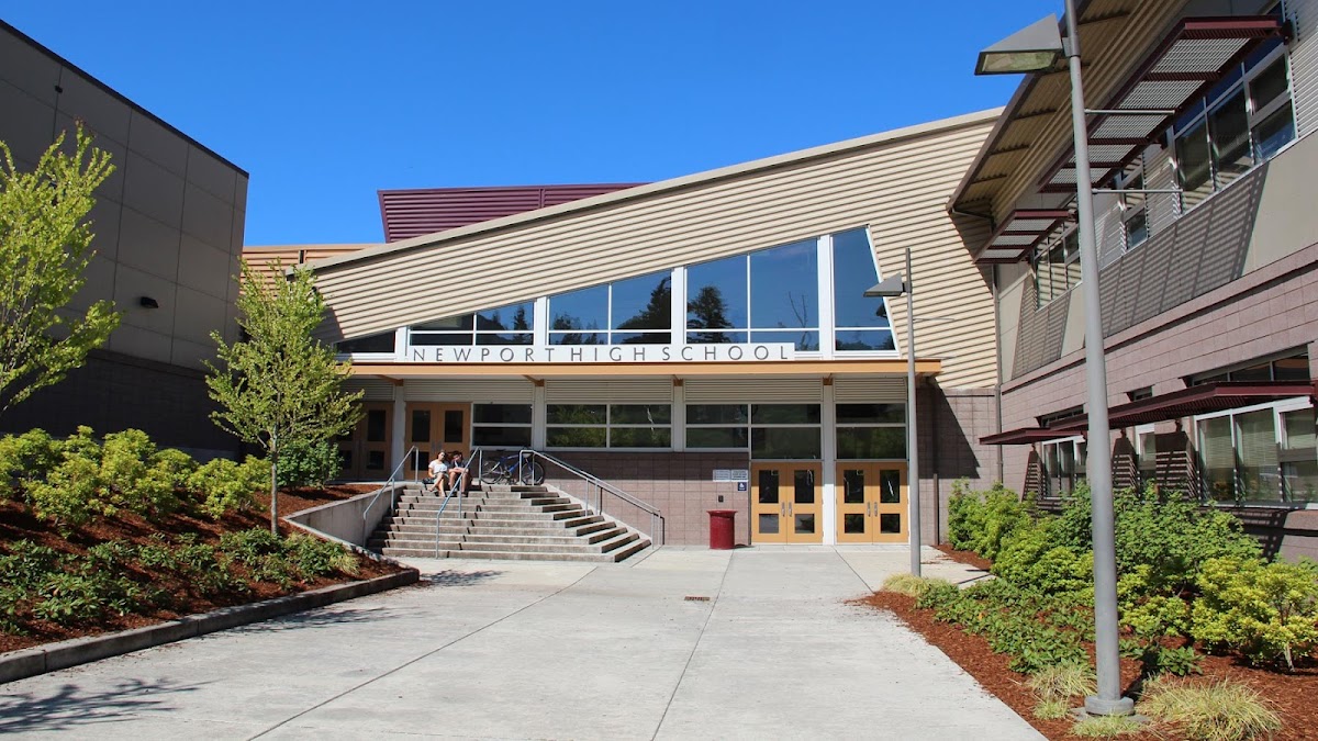 Newport Senior High School